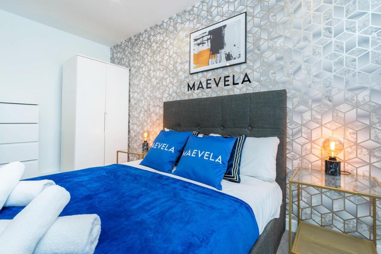 Maevela Apartments - Luxury Broad St Apartment - 2 Bed, 2 Bath - City Centre/Cube/Mailbox - With Underground Parking ✓- L Shape Sofa, Large 50 Inch Smart Tv With Free Netflix & Wifi Birmingham Exterior photo